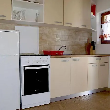Seaside Family Friendly House With A Swimming Pool Cove Ladjin - Landjin, Pasman - 20399 *