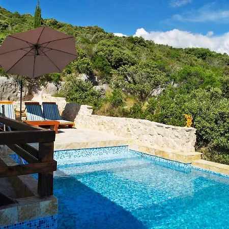 Seaside Family Friendly House With A Swimming Pool Cove Ladjin - Landjin, Pasman - 20399 * Tkon